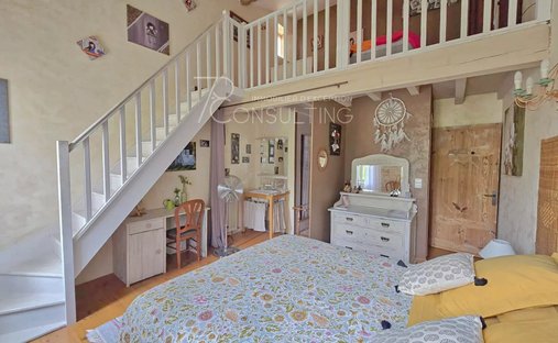 Château Villefranche De Lauragais 800.0 Sqm 12 Bedrooms