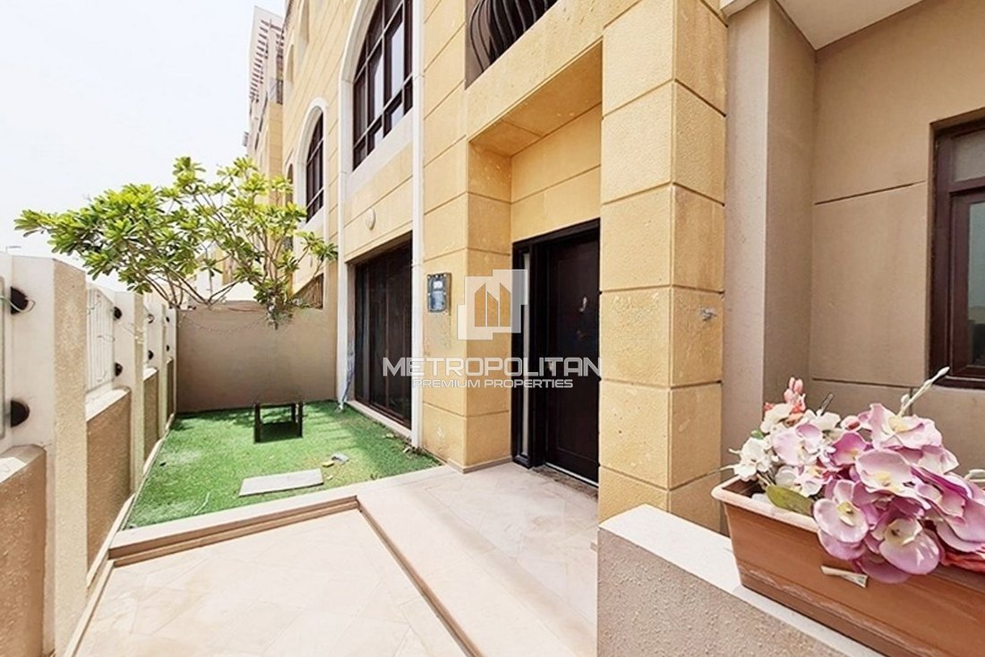 Apartment in JVC / Jumeirah Village Circle, Dubai, United Arab Emirates 1 - 16322258