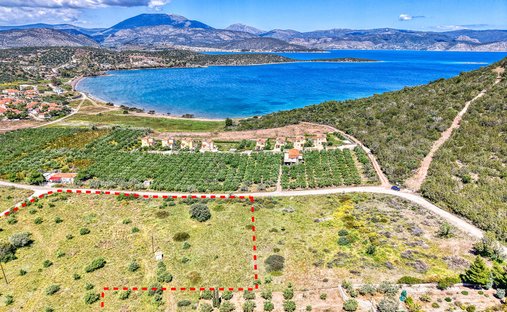 Land in Koinotita Portoxeliou, Kranidi, Greece 1