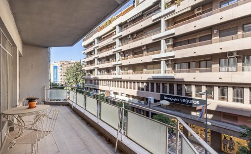 Wohnung in Centro, Granada, Spanien 1