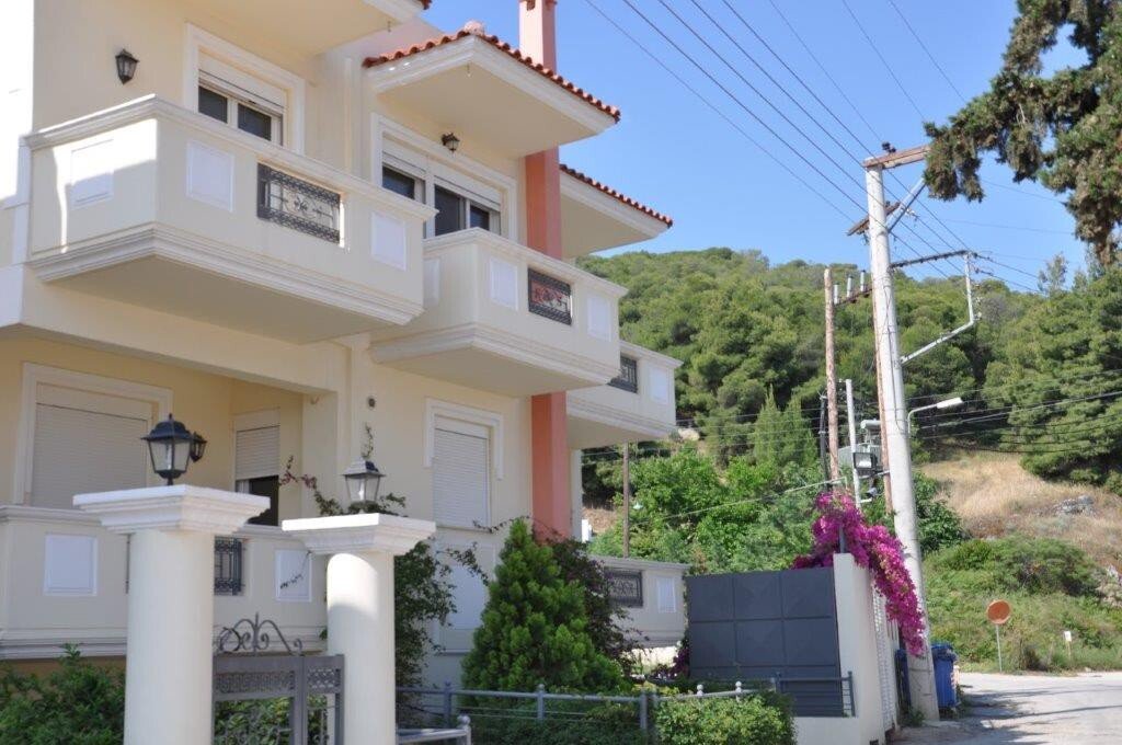 Galataki Community, Saronikos, Greece 5 - 16322831