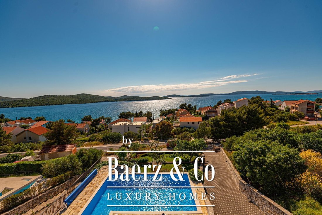 Townhouse in Zaboric, Sibenik-Knin County, Croatia 4 - 16323064