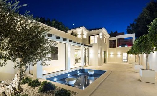 Villa en Playa Puerto Banús, Marbella, España 1