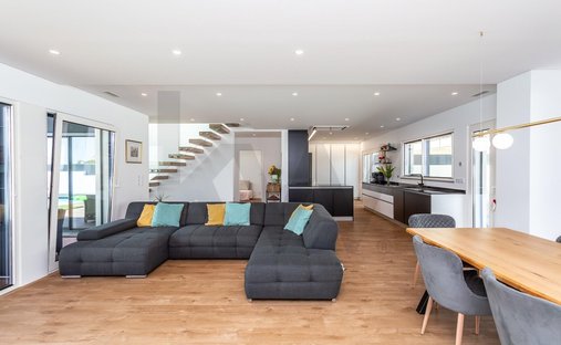 Townhouse in Sao Domingos de Rana, Lisbon, Portugal 1