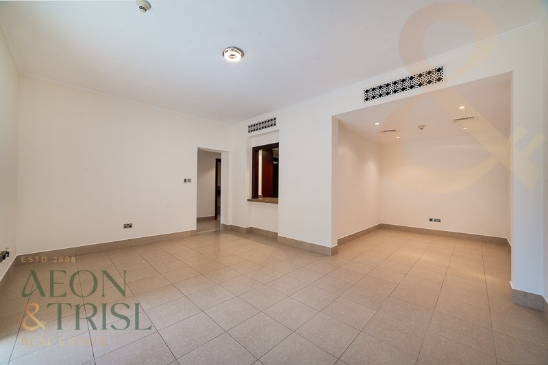 Apartment in Al Rigga, Dubai, United Arab Emirates 3 - 16183576