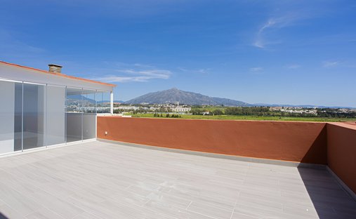 Penthouse en San Pedro Alcántara, Andalucía, España 1
