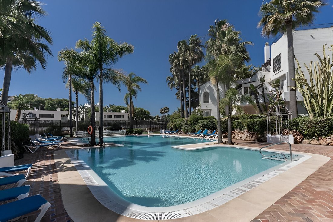 Penthouse in Puerto Banus, Marbella, Spain 1 - 16324764