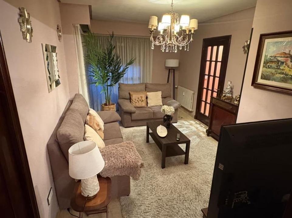 Apartment in Ourense (District), Ourense, Spain 4 - 16324587