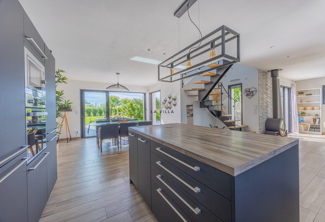 House in Sud Bourg, Saint-Philbert-de-Grand-Lieu, France 5 - 16325766