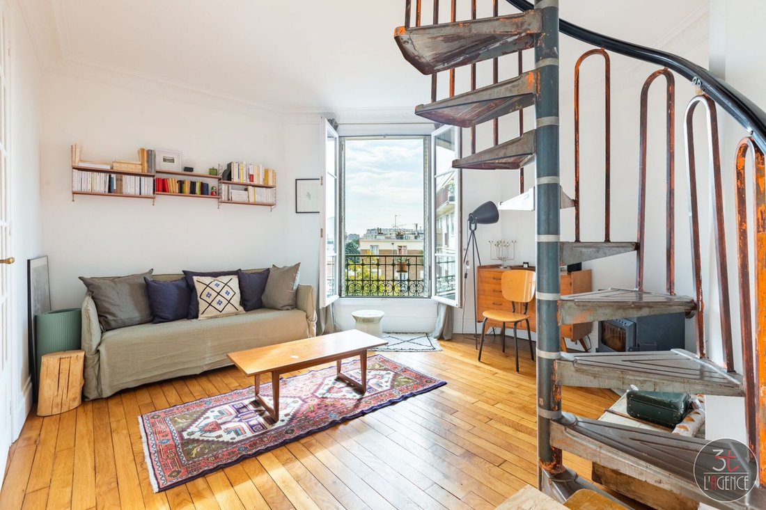 Apartment in Arrondissement of Bobigny, Ile-de-France, France 3 - 16325880