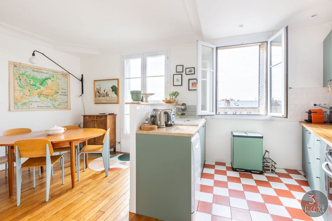 Apartment in Arrondissement of Bobigny, Ile-de-France, France 4 - 16325880