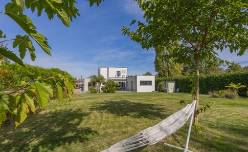 House in Sud Bourg, Saint-Philbert-de-Grand-Lieu, France 1