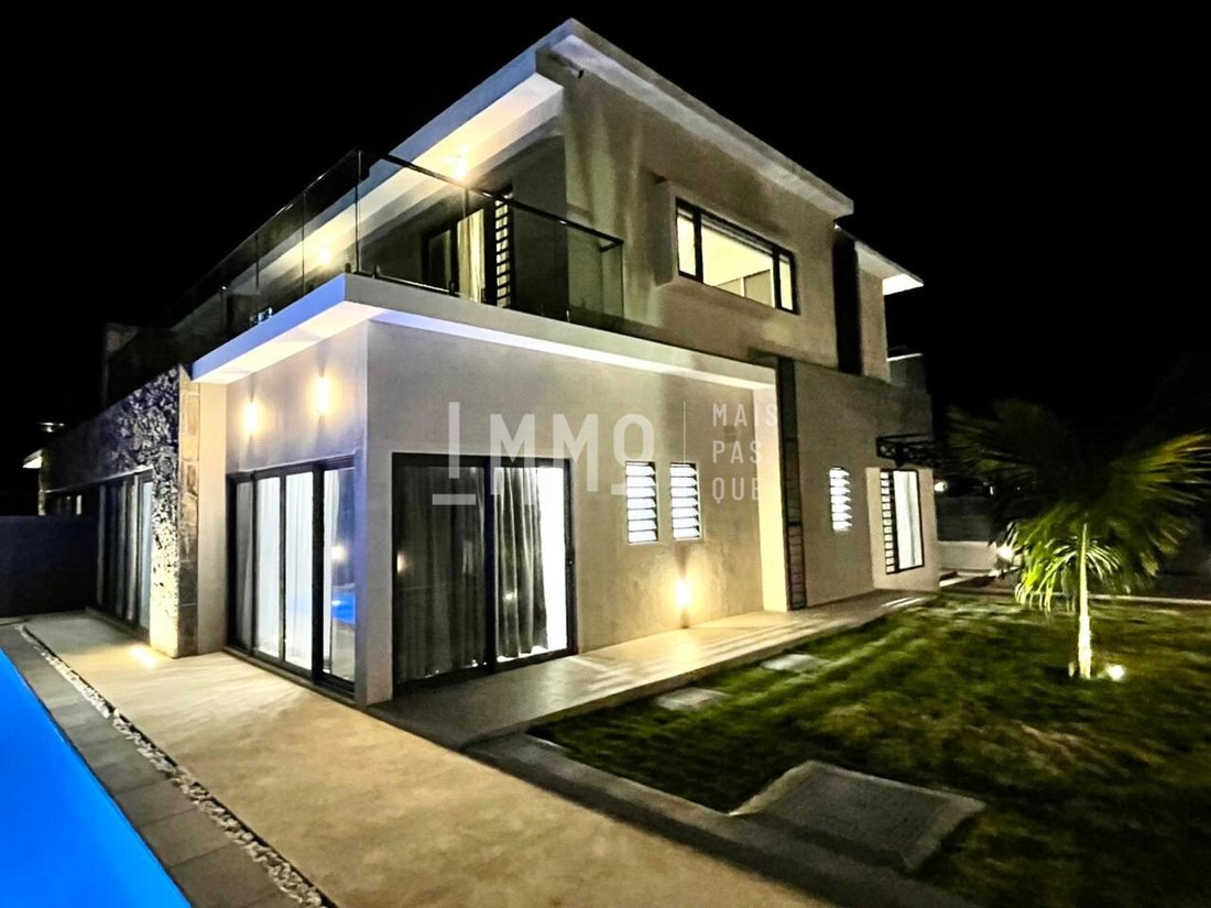 House in Grand Baie, Rivière du Rempart District, Mauritius 2 - 16325869