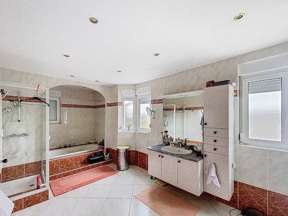 Villa in Wolfisheim, Grand Est, France 5 - 16325818