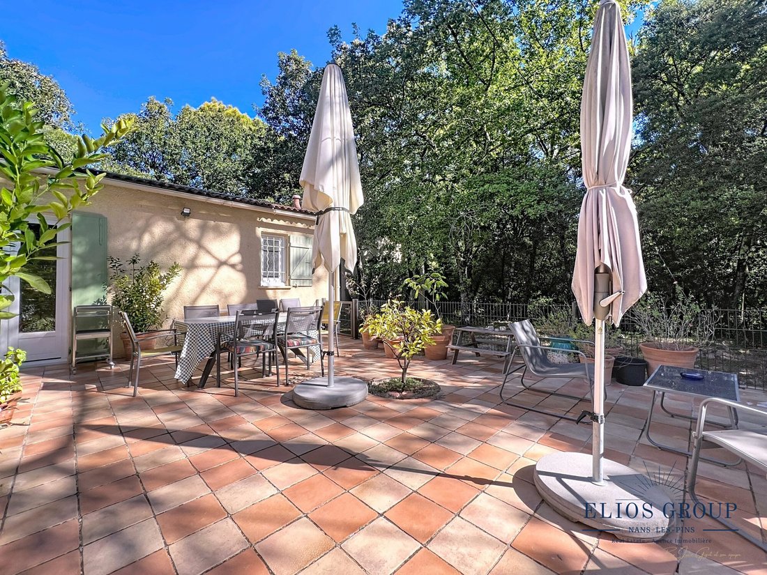 House in Besse-sur-Issole, Provence-Alpes-Côte d'Azur, France 3 - 16325756