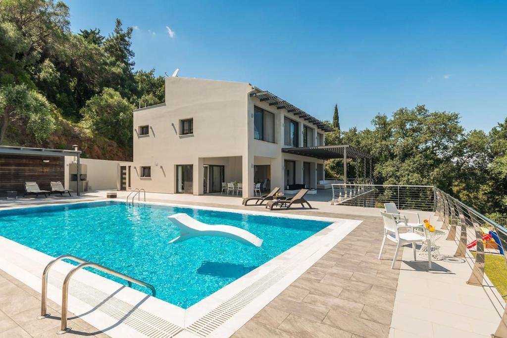 Villa in Corfu, Peloponnese, Western Greece and the Ionian, Greece 3 - 16325233