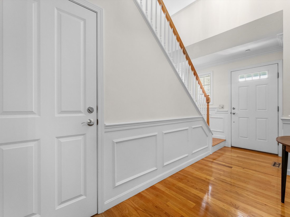Condo in Westborough, Massachusetts, United States 5 - 16326432