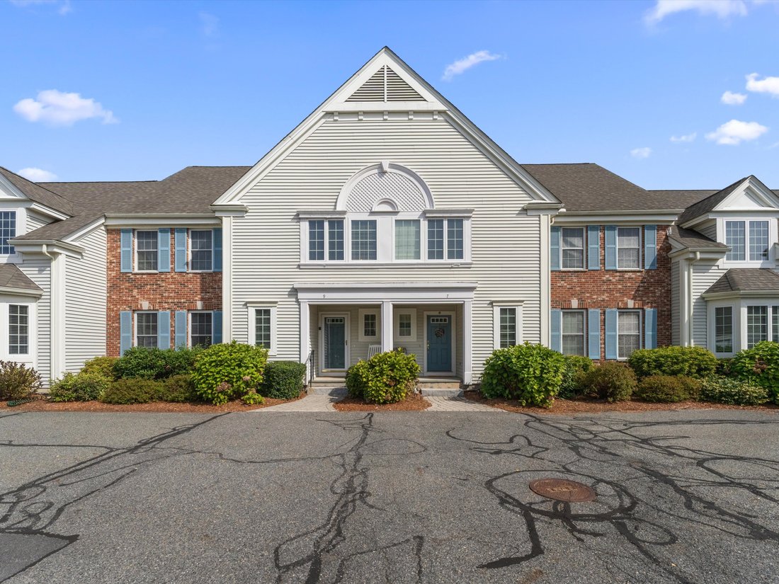 Condo in Westborough, Massachusetts, United States 2 - 16326432