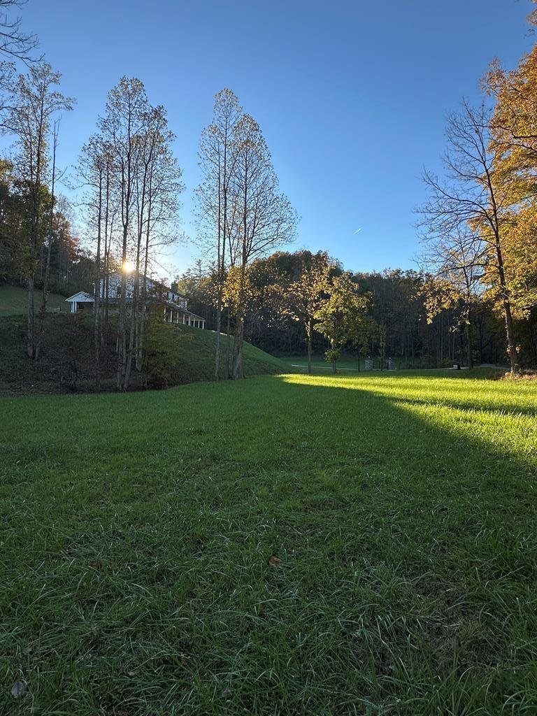 House in Flatgap, Kentucky, United States 4 - 15161381