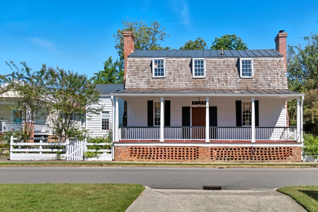 Edenton, North Carolina, United States 1 - 16326318