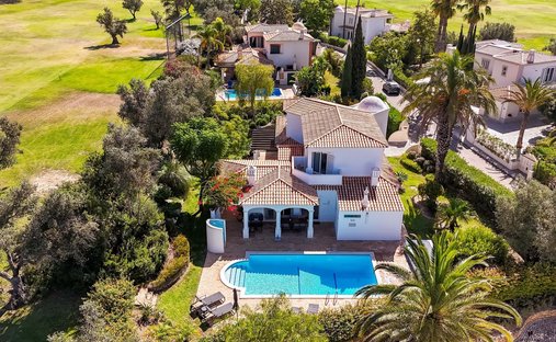 Villa in Carvoeiro, Algarve, Portugal 1