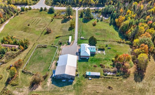 Rancho en Trout Creek, Ontario, Canadá 1