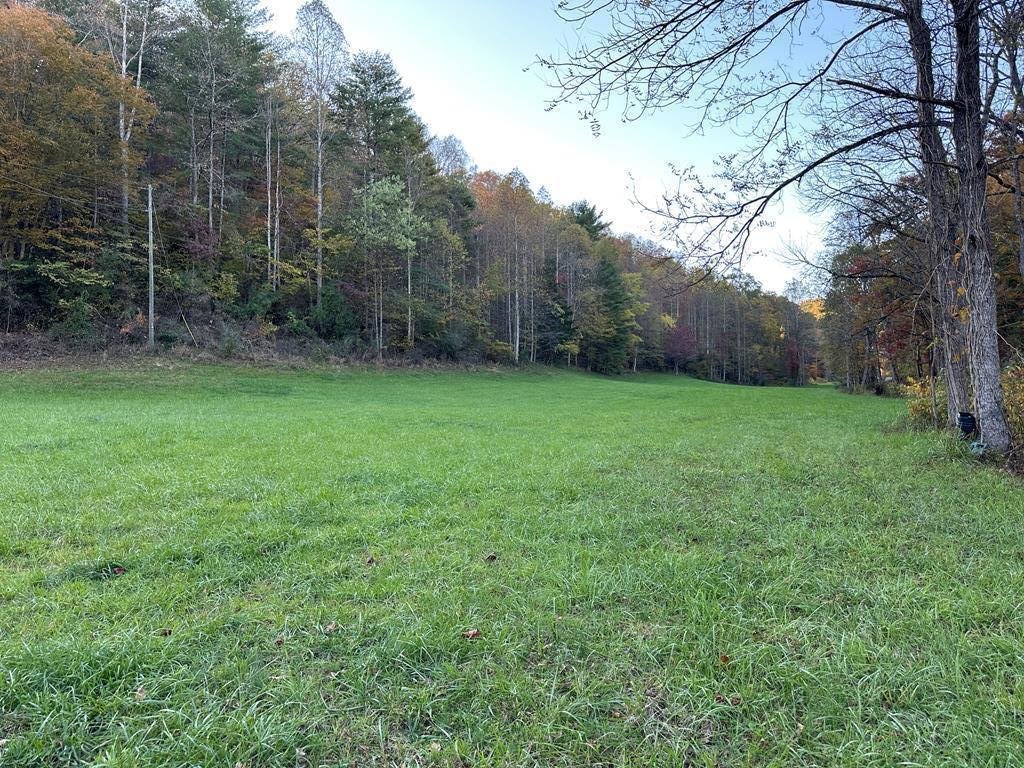 House in Flatgap, Kentucky, United States 5 - 15161381