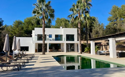 Villa en Santa Eulalia del Río, Islas Baleares, España 1