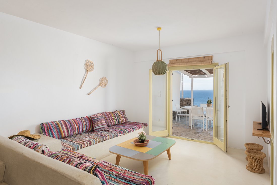 House in Community of Dryopida, Aegean, Greece 2 - 16326301