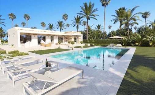 Villa in Pedreguer, Valencian Community, Spain 1