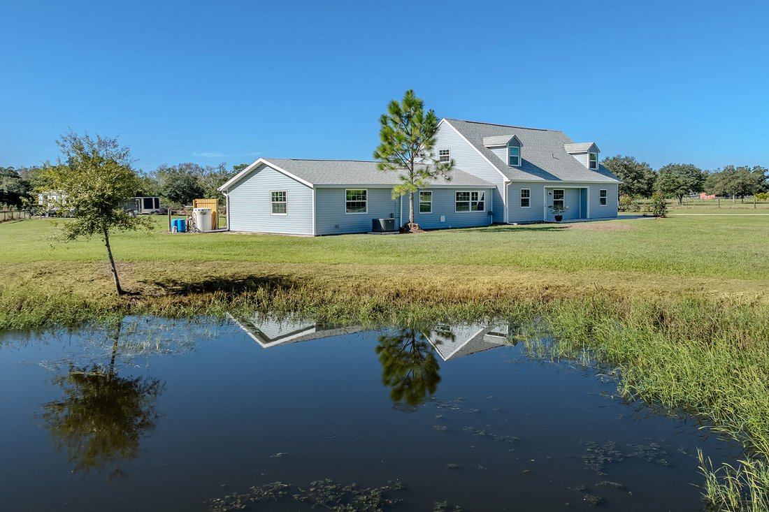 House in Sarasota, Florida, United States 4 - 16328185