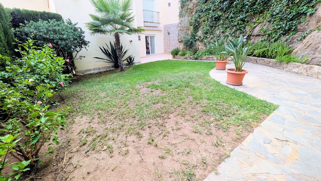 Apartment in Benahavis, Andalusia, Spain 5 - 16327292