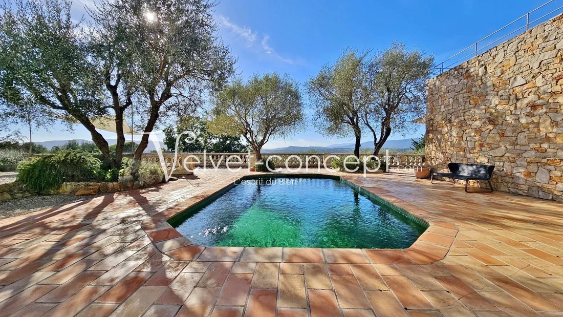Villa in Les Indes les-Groulles, Mouans-Sartoux, France 2 - 16328900