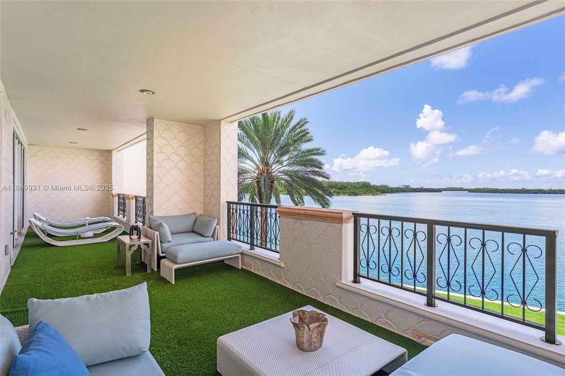 Condo in Miami Beach, Florida, United States 5 - 16326903
