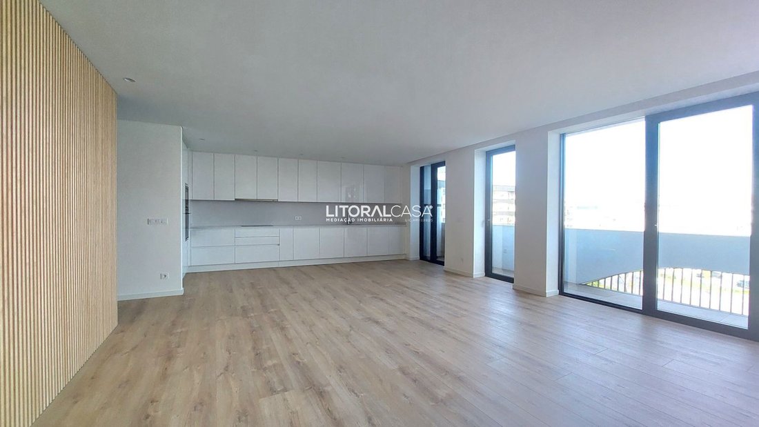 Apartment in Gloria e Vera Cruz, Aveiro District, Portugal 2 - 16322764