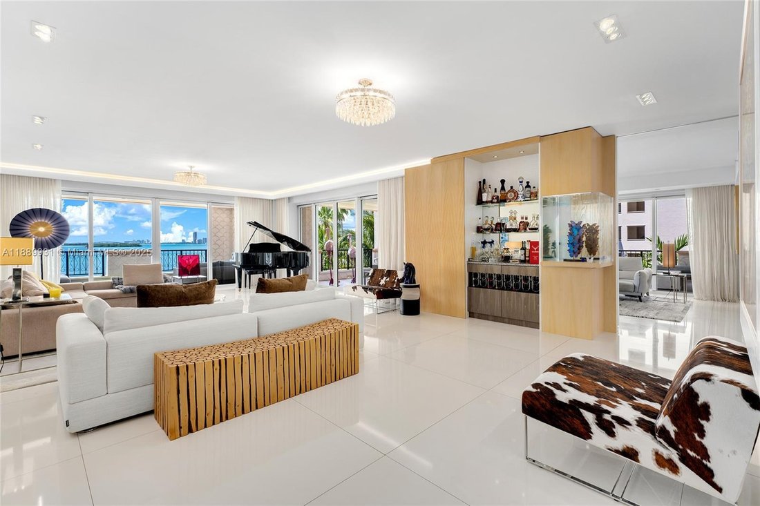Condo in Miami Beach, Florida, United States 1 - 16326903