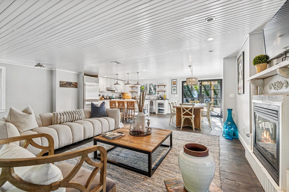 Bridgehampton, New York, United States 3 - 16329682