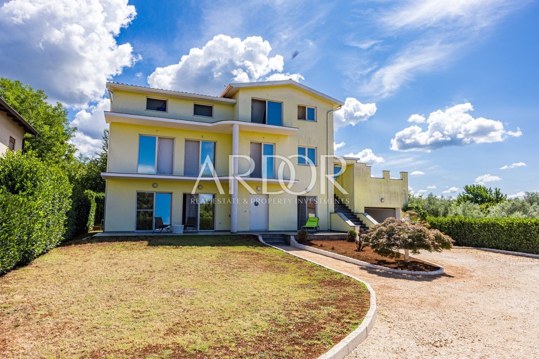 House in Umag, Istria County, Croatia 1 - 16329518