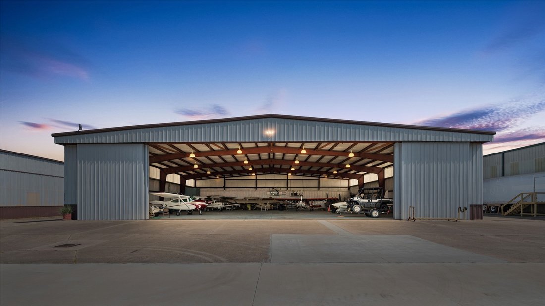 Arcola, Texas, United States 1 - 16328434