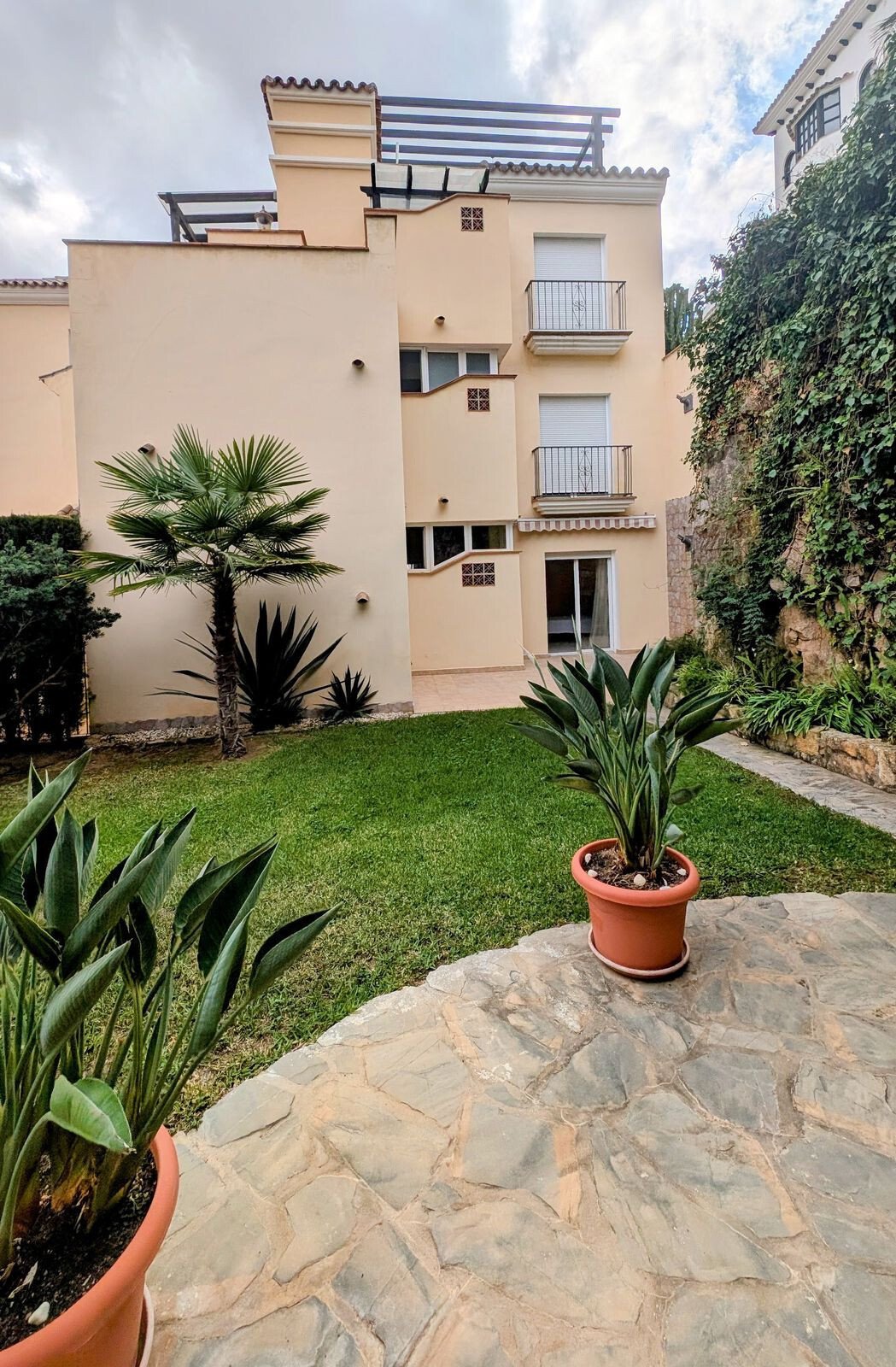 Apartment in Benahavis, Andalusia, Spain 4 - 16327292