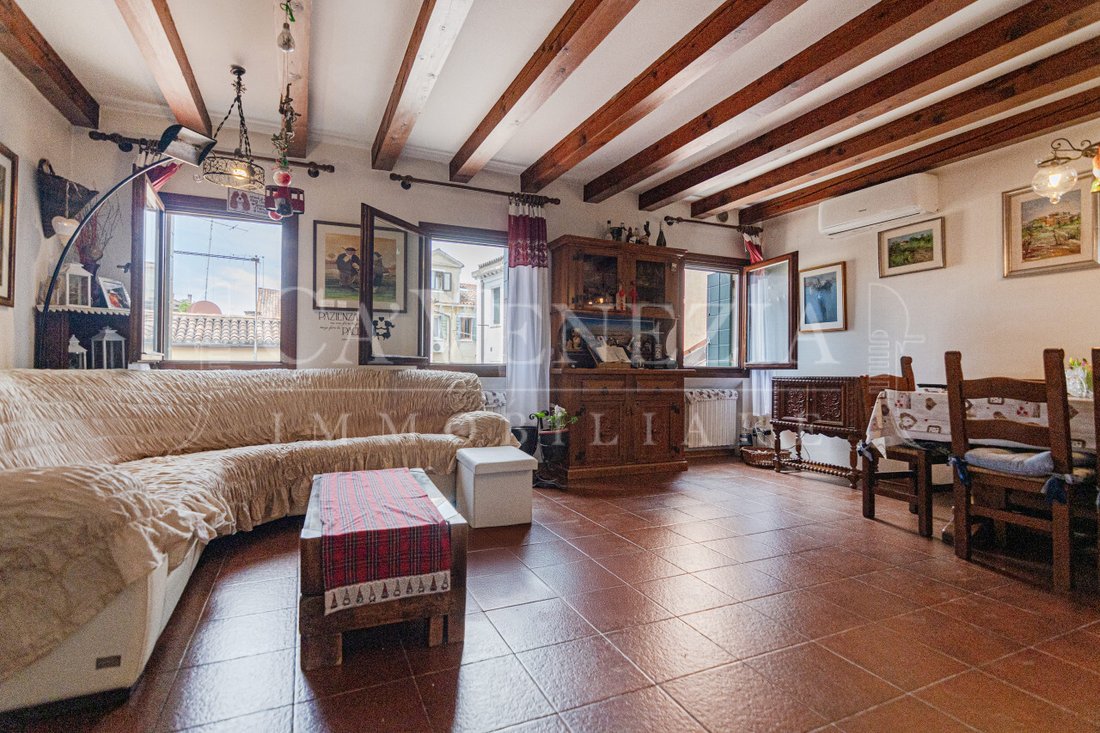 Apartment in Dorsoduro, Venice, Italy 1 - 16330493