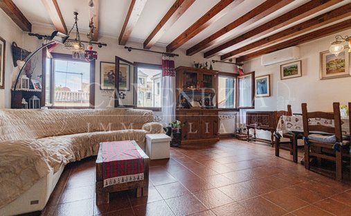 Apartment in Dorsoduro, Venice, Italy 1