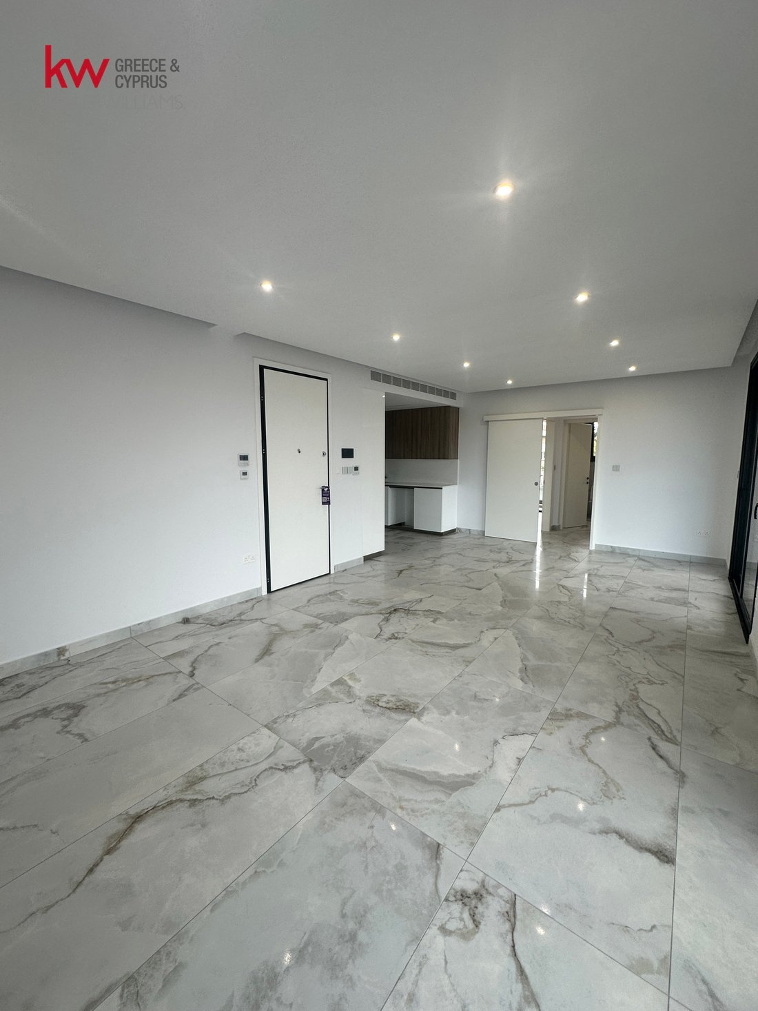 Apartment in Agios Athanasios, Limassol, Cyprus 1 - 16330646