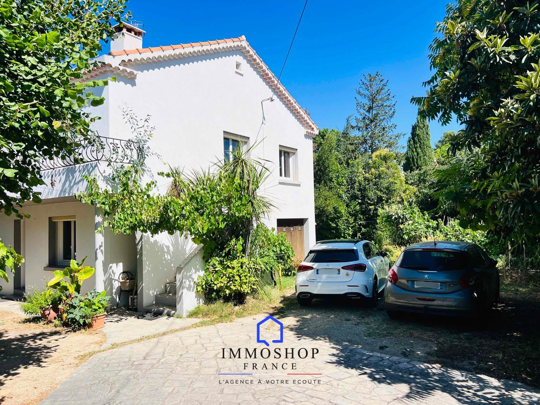 Villa in Les Camoins, Marseille, Provence-Alpes-Côte d'Azur 1 - 16328823