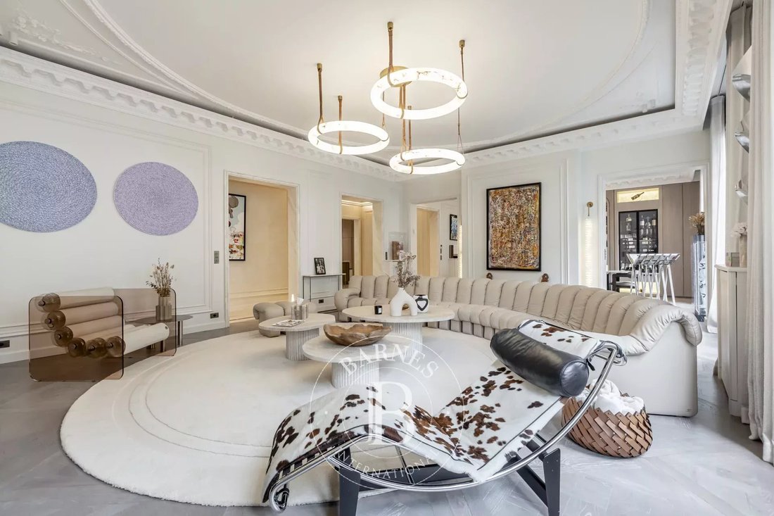 Appartamento a Hoche-Friedland, Paris 8e Arrondissement, Parigi 2 - 16326887
