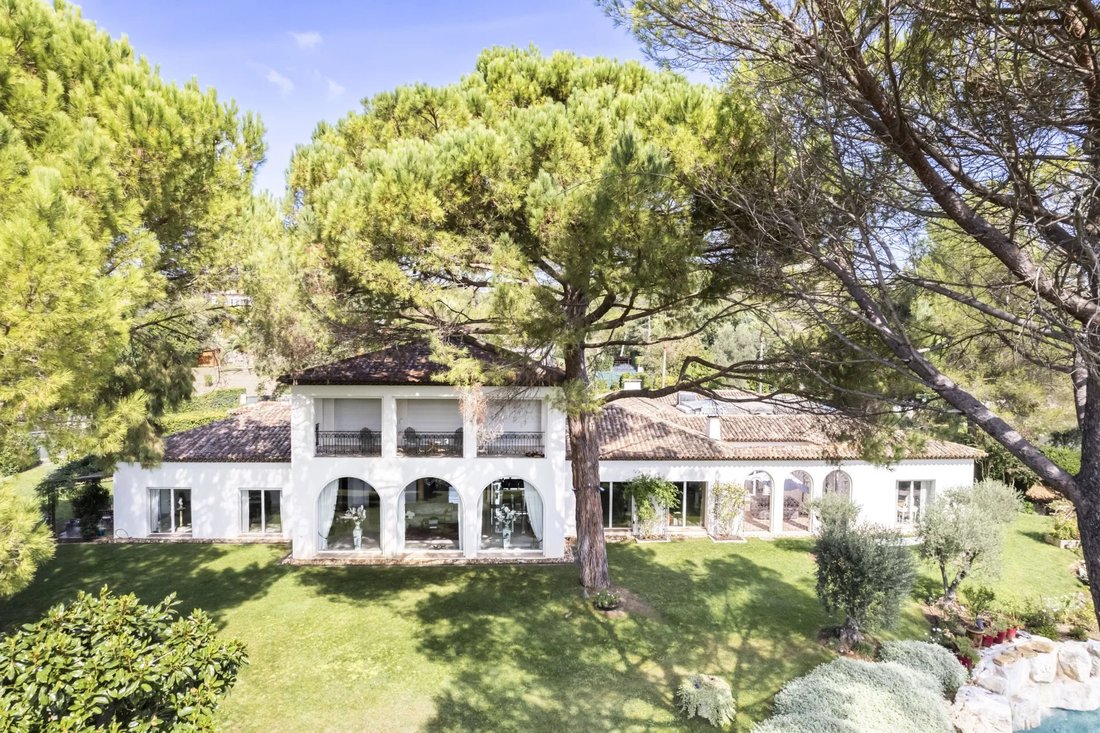 Villa in Mougins, Provence-Alpes-Côte d'Azur, France 3 - 16327317