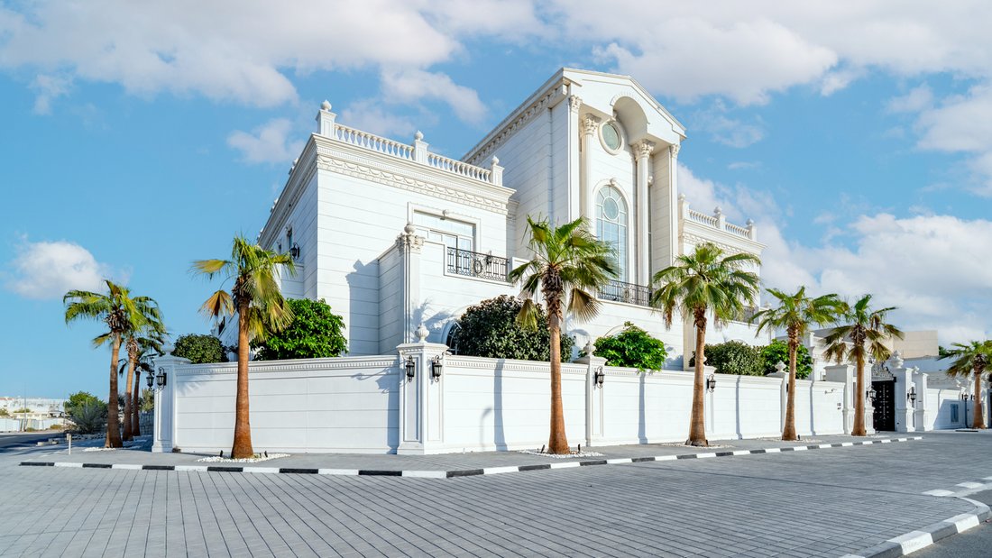 Villa in Al Mizhar, Dubai, United Arab Emirates 1 - 16327383