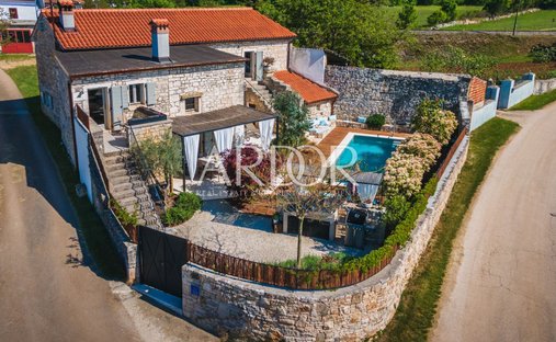 House in Kanfanar, Istria County, Croatia 1