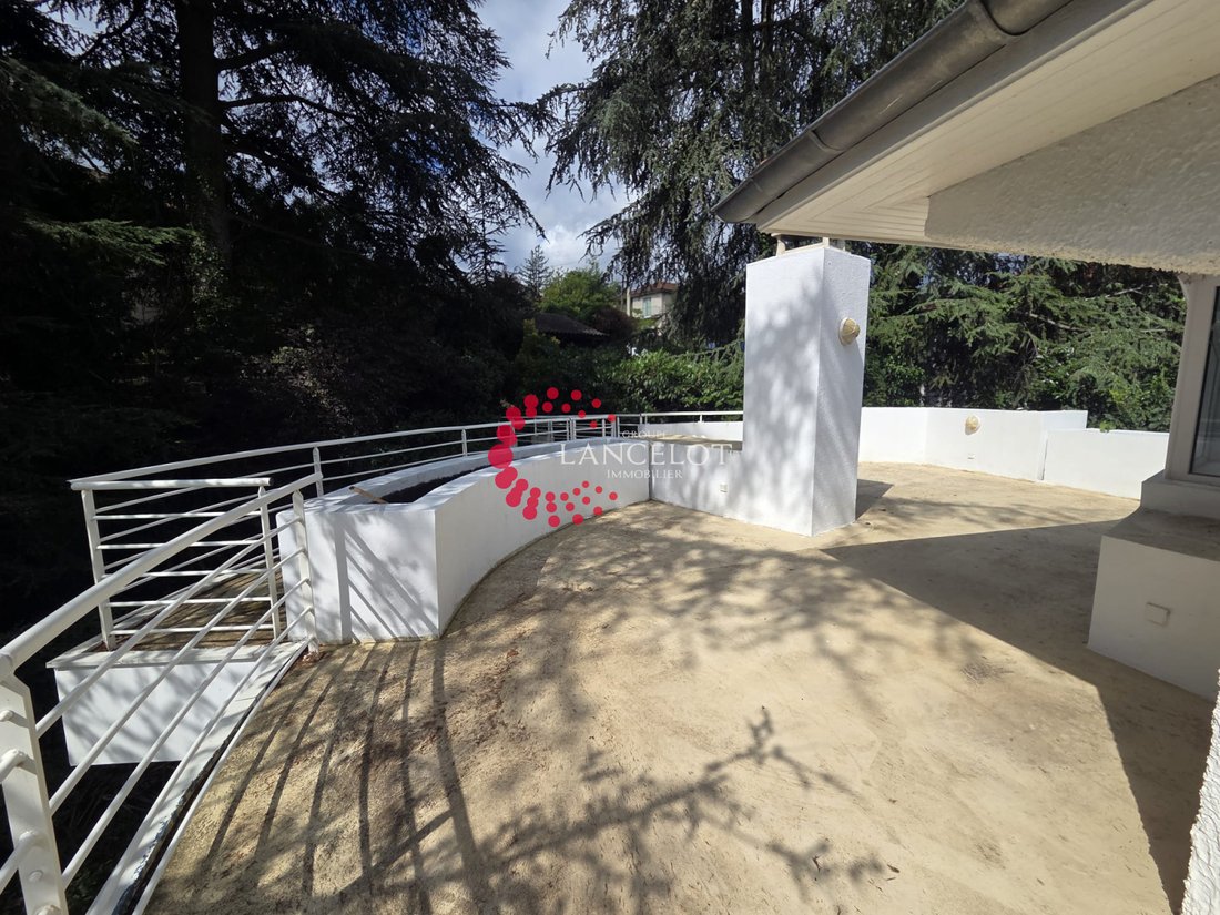 House in Oullins, Oullins-Pierre-Benite, France 3 - 16125963