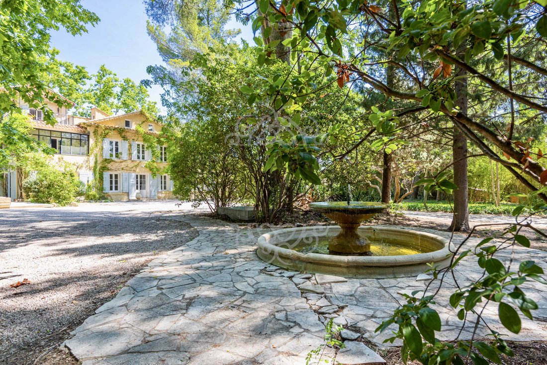 House in Granettes-Jauberte-Sainte Anne, Aix-en-Provence, France 1 - 16327022